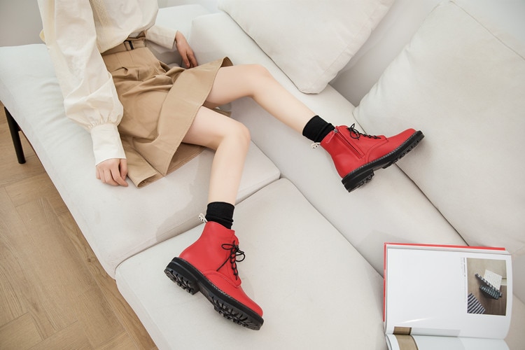 Women's Fashion Trendy Style Leather Boots