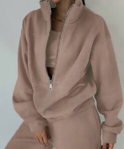 Women's two-piece sweater sports street casual fashion suit women, Urban Fashion Look, Women's Tracksuit, Street Casual Aesthetic, College Style, Young Women, Fashion Enthusiasts