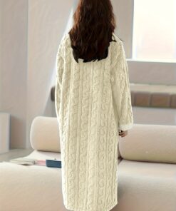 Women'S Thick Coral Fleece Robe - Super Soft High Quality Winter Sleepwear with Pocket, Machine Washable Long Sleeve Round Neck Robe, Cozy Warm Loungewear for Home Spa & Casual Outfit, Durable & Comfortable Clothing for Adults (Autumn/Winter)