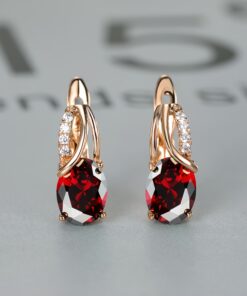 Elegant and fashionable oval cut Synthetic Zirconia, Synthetic Zirconia earrings, vintage Synthetic Zirconia earrings, bridal wedding jewelry gifts