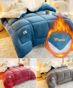 1pc Thick Soft Comforter Lamb Quilt, Ultra Breathable All Season Cover Quilt Double-Sided, Box Stitch Solid Color Comforter for Bedroom Warm Autumn And Winter Comforter, Gift, Home Decor