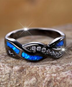 Elegant Twisted Crossover Ring, Minimalist Personal Chic Luxury, Engagement/Wedding Band, Rhinestone Accents, Jewelry For Men And Women