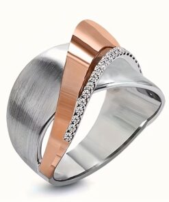 Exaggerated Personality Micro Pave Synthetic Zirconia Retro Large Rings for Women Luxury Crisscross Statement Punk Rings