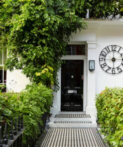 24" Metal Silent Non-Ticking Wall Clock - Heavy-Duty Mechanical Movement Clock, Modern Minimalist Indoor/Outdoor Decor for Living Room, Office, Patio - Housewarming, Christmas, Wedding Gifts - No Batteries Needed, Indoor Decoration, Classic Roman Numerals, Durable Construction