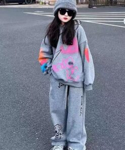 2025 Autumn New Girls' Two-Piece Set (Girls Clothes 10 to 12) - Hooded Sweatshirt with Unique Heart & Colorful Graffiti Print + Casual Trendy Wide-Leg Pants, Perfect for Outdoor